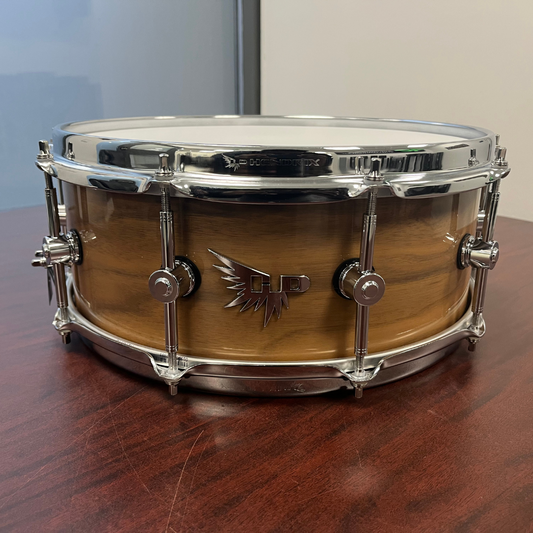 Hendrix Walnut Gloss - 14x5.5" Snare Drum